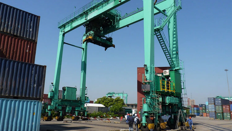 RTG Rubber Tyred Container Gantry Crane.webp