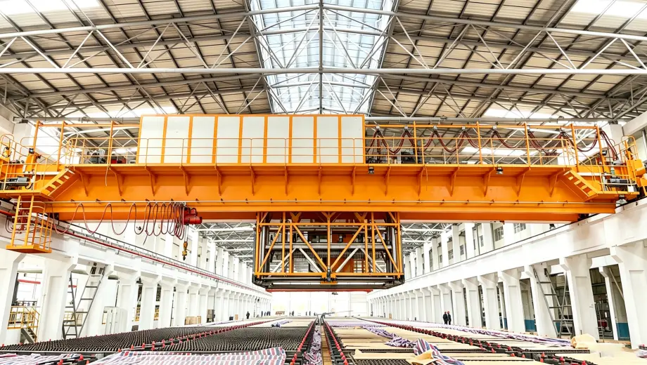 Multifunctional Crane for Electrolytic Copper.webp